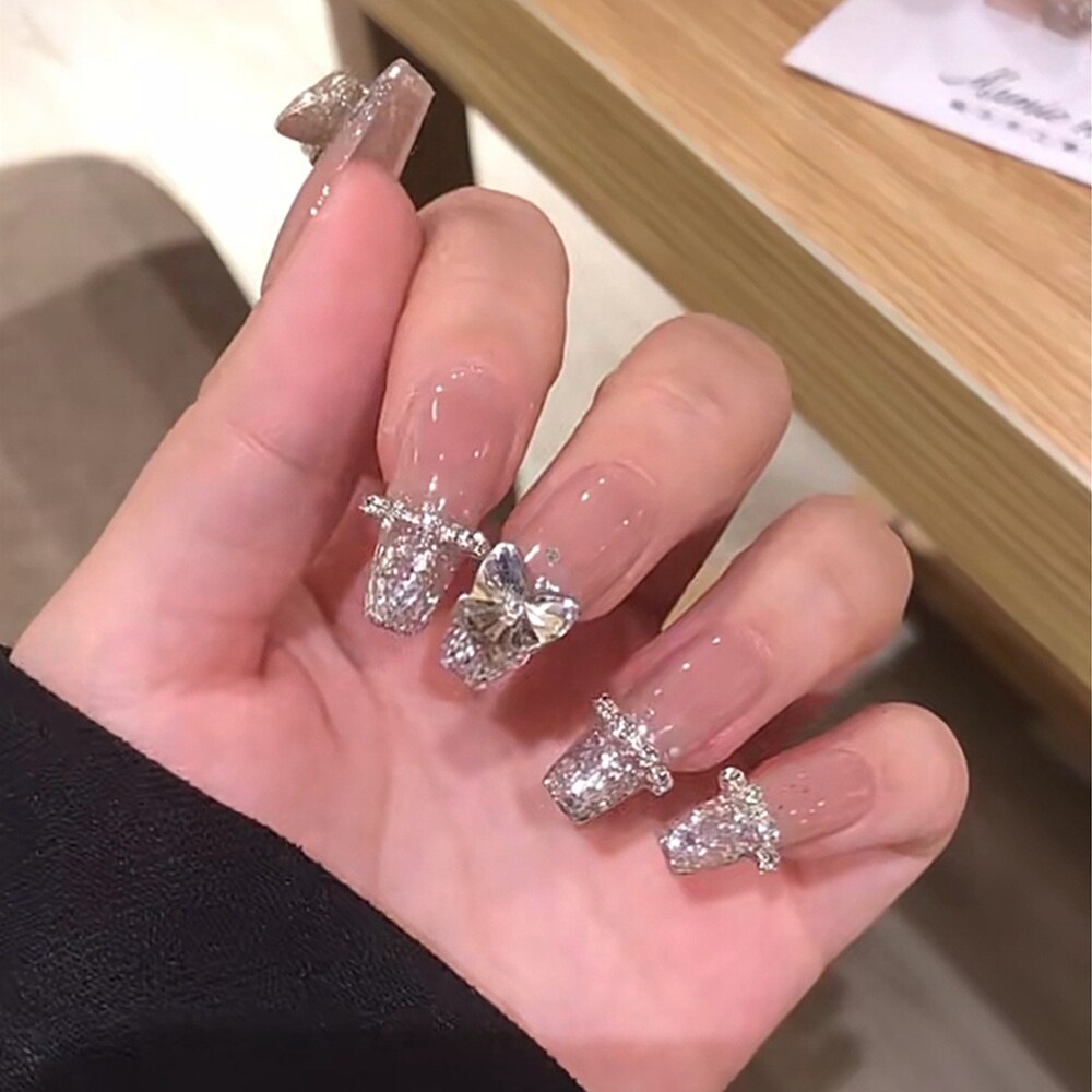Autumn French False Nails with Butterfly Pearl Decor Bride Fake Nail Wearable Press on Nails Coffin Ballet Nail Tips for Girls