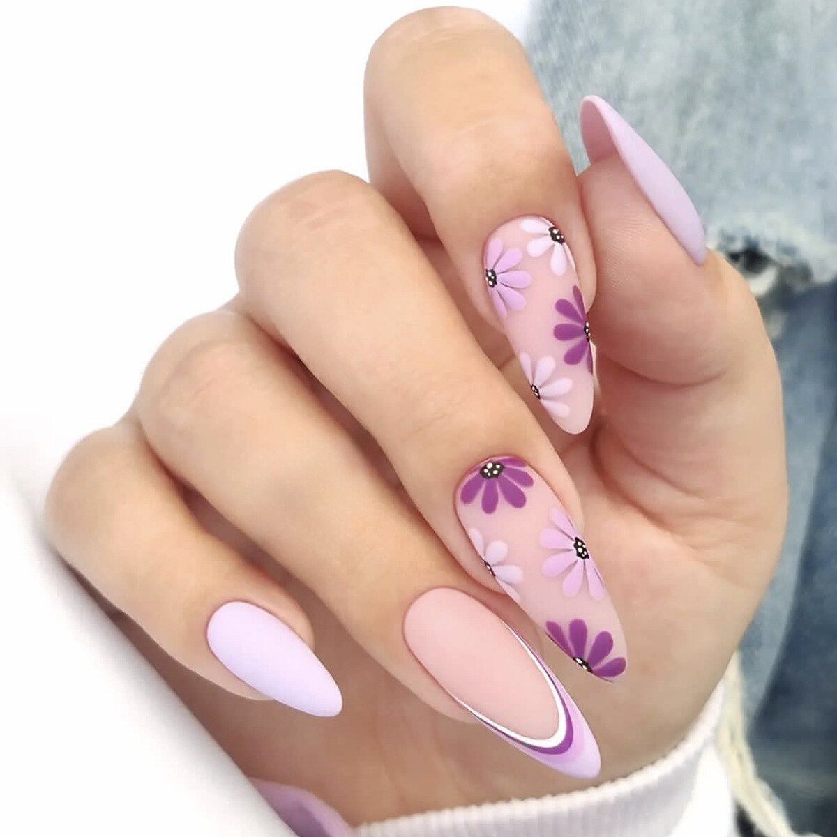 24Pcs Detachable Almond French Full Cover False Nails Silver Butterfly Lines Stiletto Fake Nials Press On Nails DIY Manicure