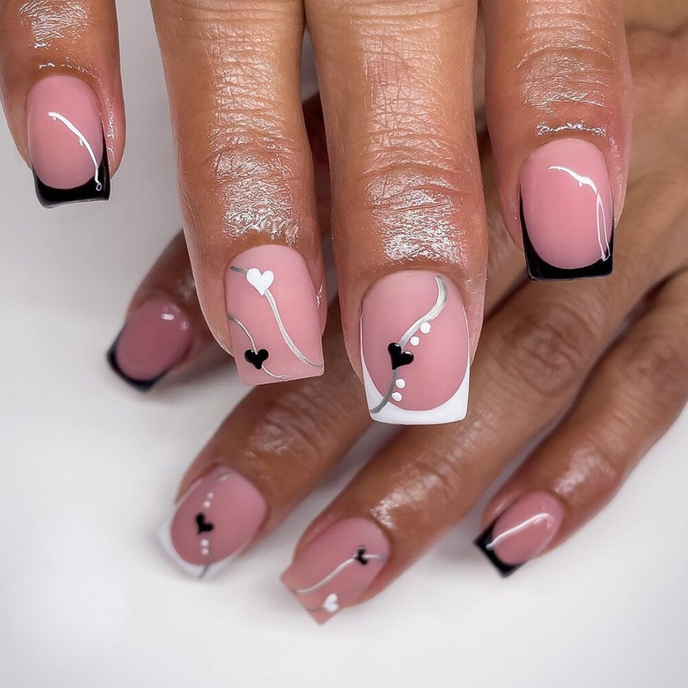 24Pcs False Nails Short Square Head Heart Rhinestone Pearl Full Cover Nail Tips Detachable Fake Nails Press on Nails Manicure