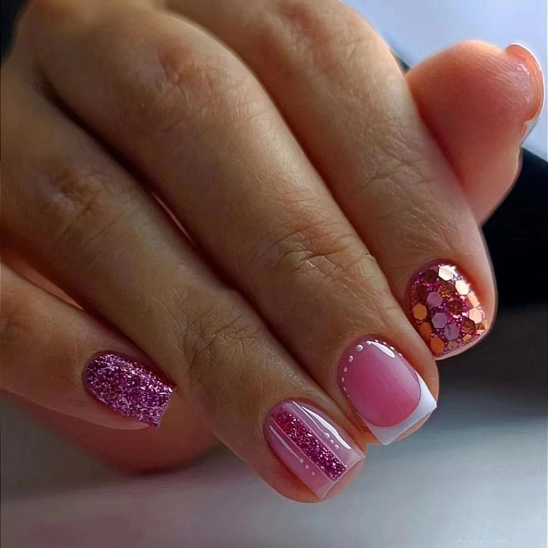 24Pcs False Nails Short Square Head Heart Rhinestone Pearl Full Cover Nail Tips Detachable Fake Nails Press on Nails Manicure