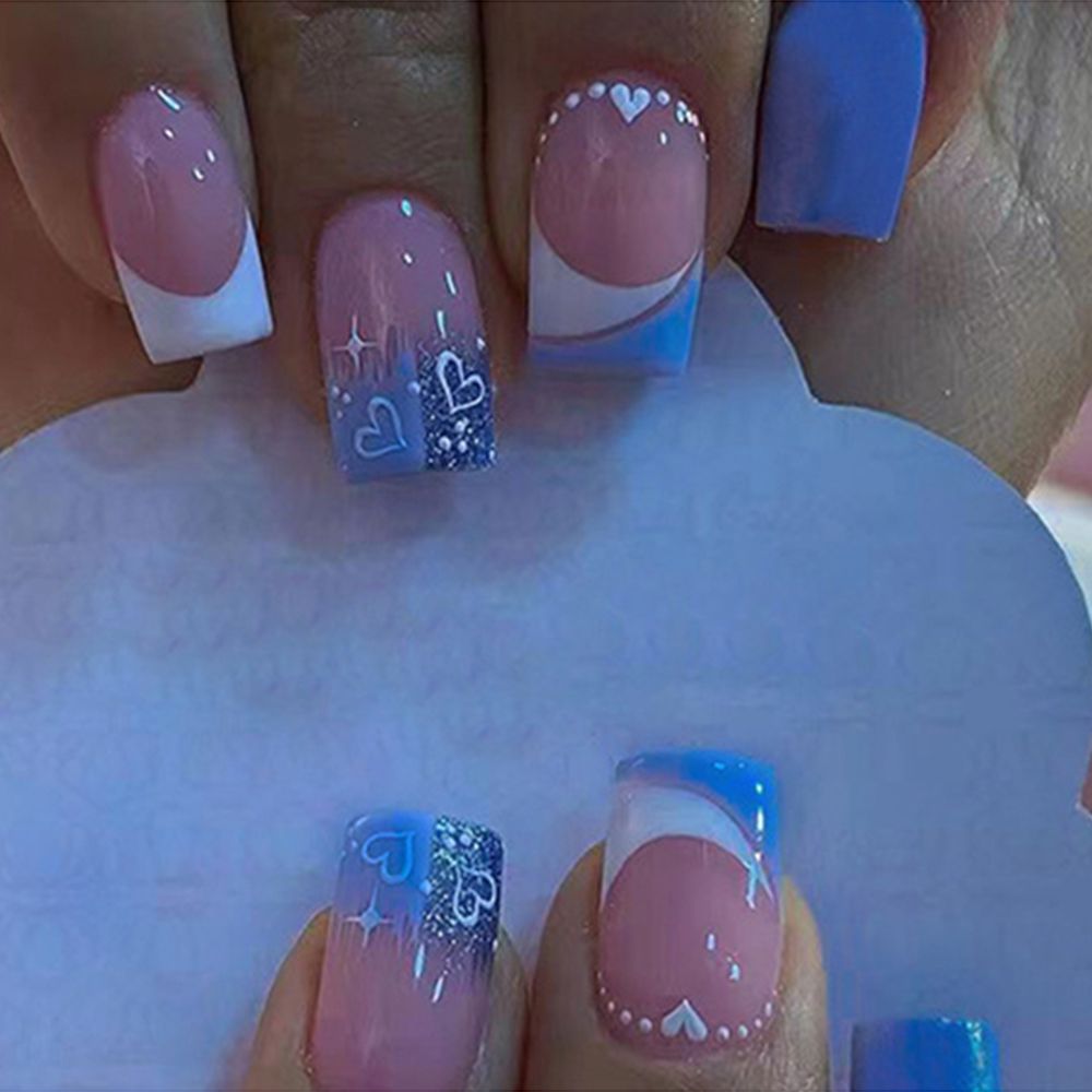 24Pcs False Nails Short Square Head Heart Rhinestone Pearl Full Cover Nail Tips Detachable Fake Nails Press on Nails Manicure