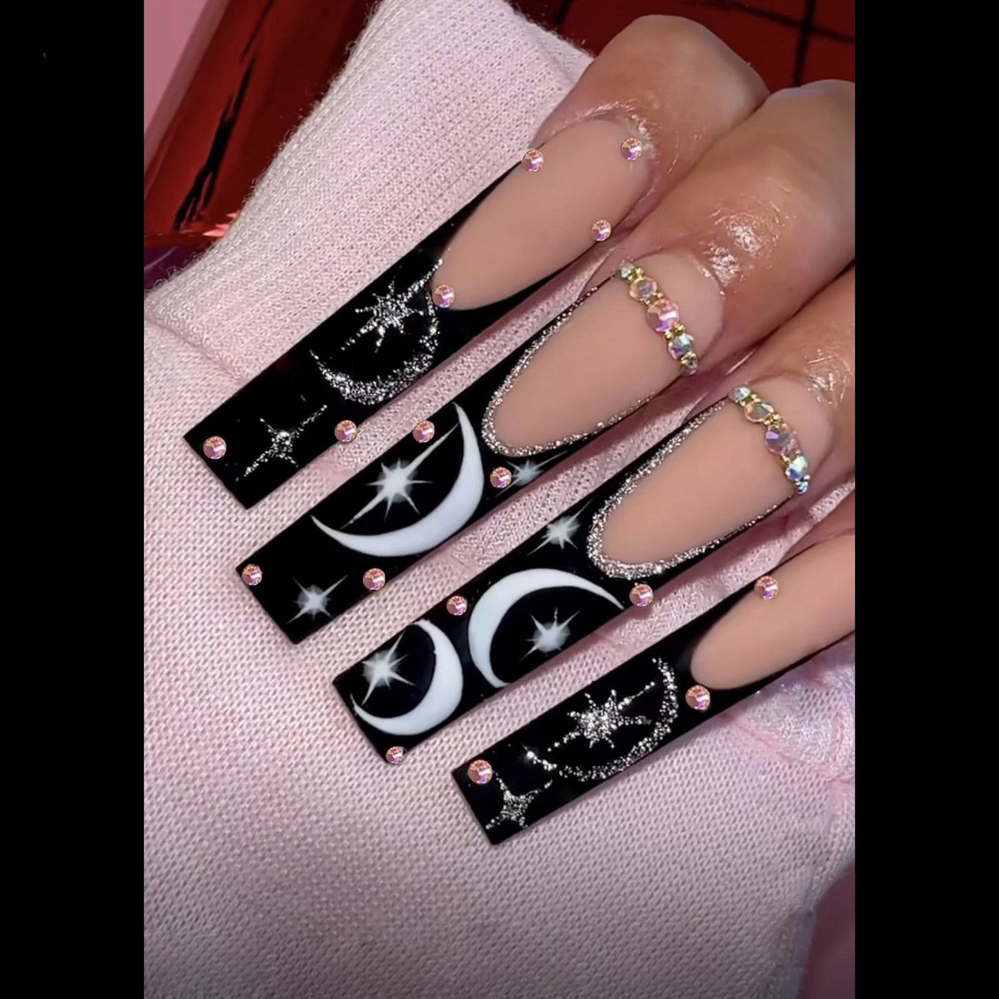 24Pcs Long Ballerina False Nails Press on Nails Serpentine Flower with Rhinestones French Fake Nails Wearable White Nails Tips