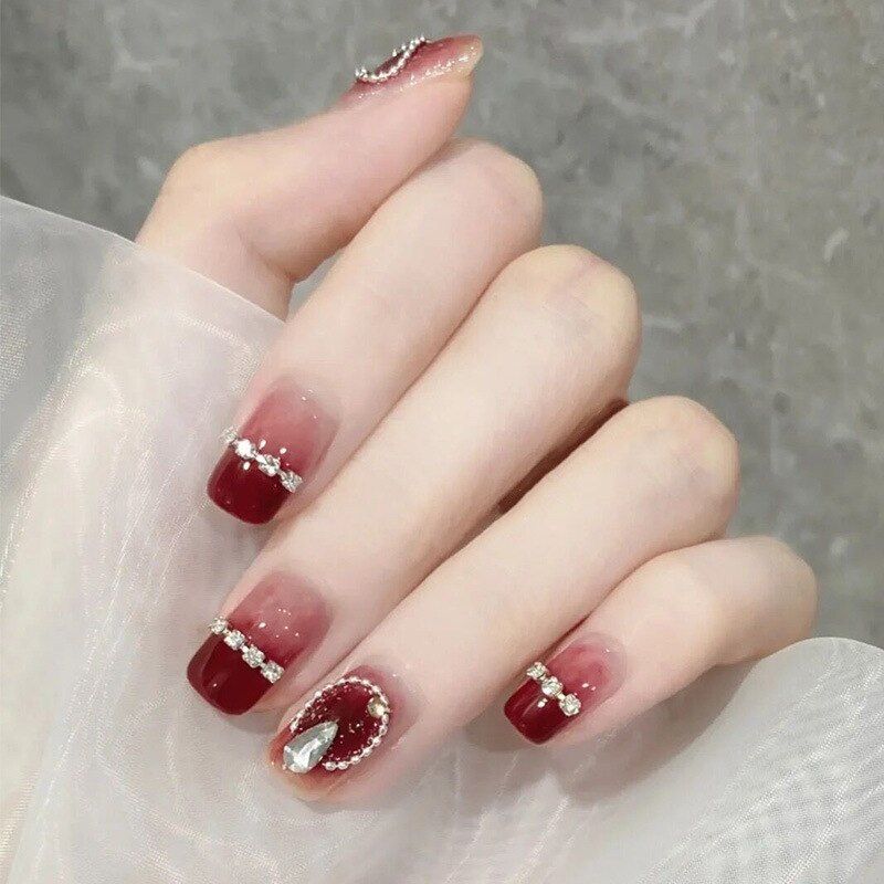 24Pcs Long Coffin Square False Nails Ballet Fake Nails Press on Nails Black Heart Rhinestone Design Glitter Full Cover Nail Tips