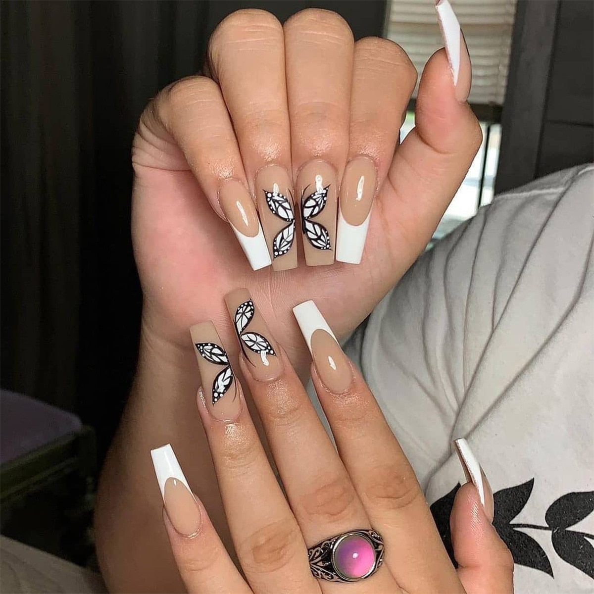24Pcs Marble Gradient Long Coffin False Nails Full Cover Nail Tips Press Glue Detachable Wearable Gold Foil Ballerina Fake Nails