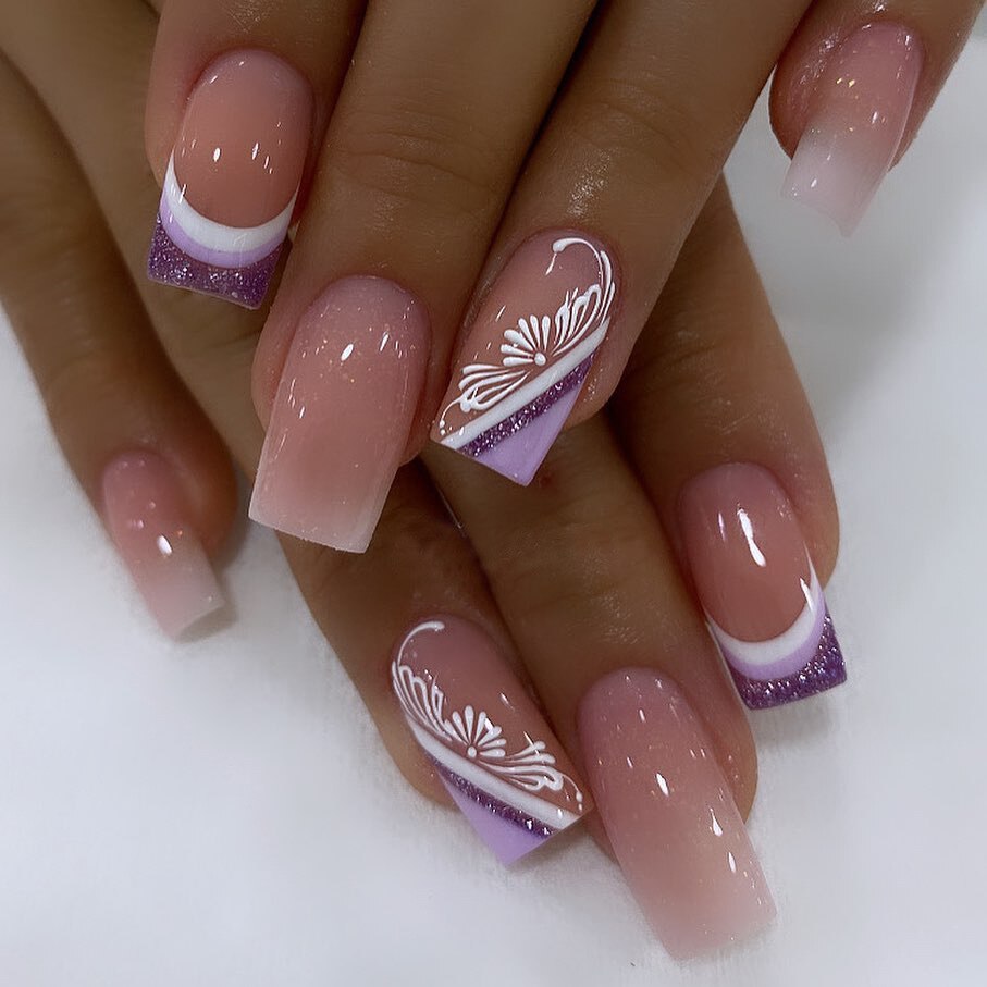 24Pcs Purple Y2K Press on Nails Star Diamond Designs Full Cover Fake Nails Long Coffin Acrylic False Nails for Women 2024 New