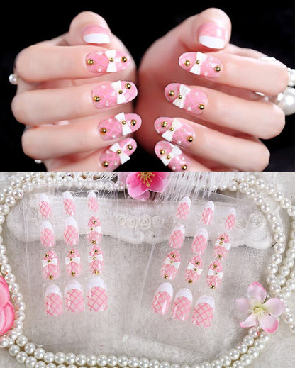 24Pcs/Set Fake Nails Press on Girls Finger Beauty False Nail Art Tips Bright Shining 3D Diamond Full Cover French Nail Art Tips