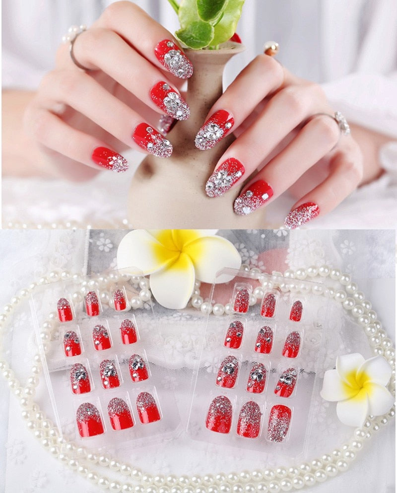 24Pcs/Set Fake Nails Press on Girls Finger Beauty False Nail Art Tips Bright Shining 3D Diamond Full Cover French Nail Art Tips