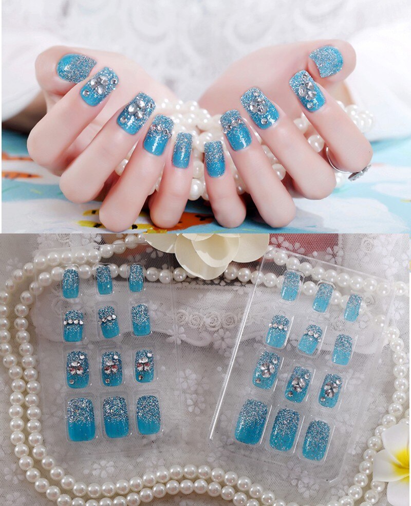 24Pcs/Set Fake Nails Press on Girls Finger Beauty False Nail Art Tips Bright Shining 3D Diamond Full Cover French Nail Art Tips