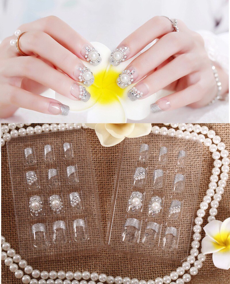 24Pcs/Set Fake Nails Press on Girls Finger Beauty False Nail Art Tips Bright Shining 3D Diamond Full Cover French Nail Art Tips