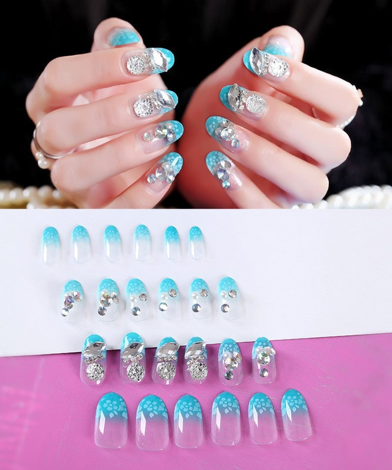 24Pcs/Set Fake Nails Press on Girls Finger Beauty False Nail Art Tips Bright Shining 3D Diamond Full Cover French Nail Art Tips