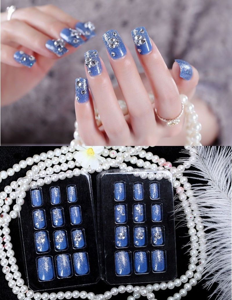 24Pcs/Set Fake Nails Press on Girls Finger Beauty False Nail Art Tips Bright Shining 3D Diamond Full Cover French Nail Art Tips