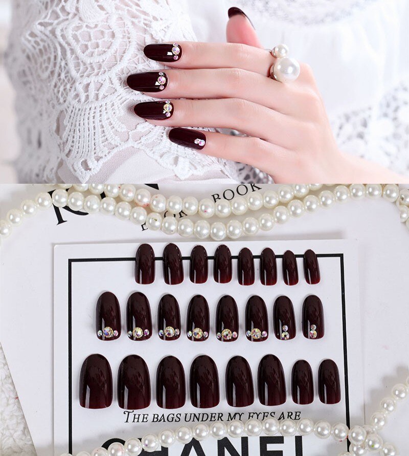 24Pcs/Set Fake Nails Press on Girls Finger Beauty False Nail Art Tips Bright Shining 3D Diamond Full Cover French Nail Art Tips