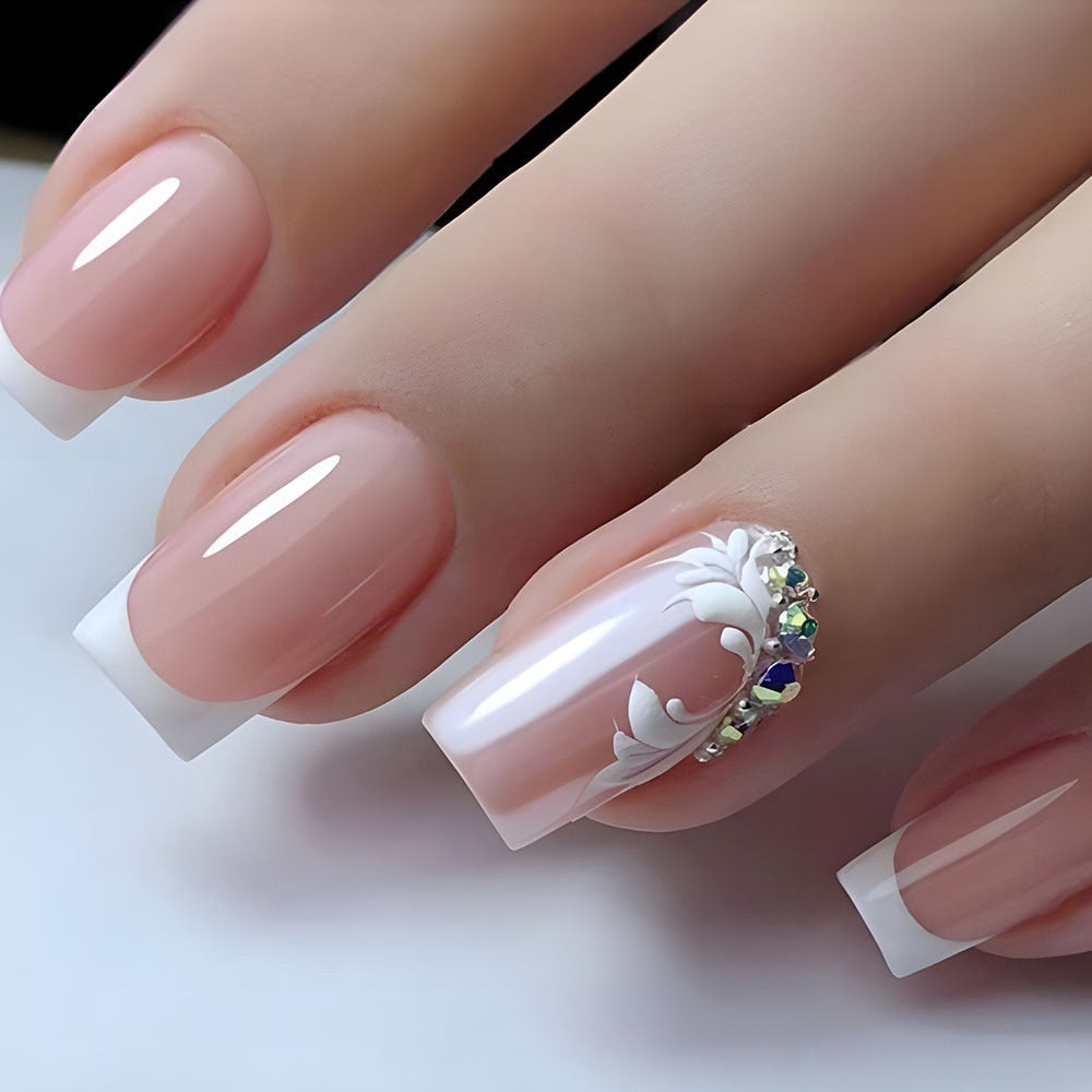 24Pcs Shiny Pearl Wearable False Nails Short Square Fake Nail Simple Summer Press on Nails Detachable Full Cover Nail Tips