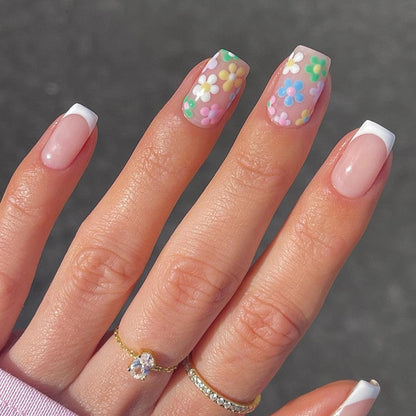 24Pcs Shiny Pearl Wearable False Nails Short Square Fake Nail Simple Summer Press on Nails Detachable Full Cover Nail Tips