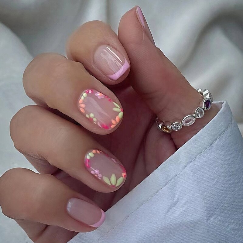 24Pcs Square Head False Nails 2024 New Full Cover Nail Tips Detachable Short Fake Nails Press on Nails Manicure Tools