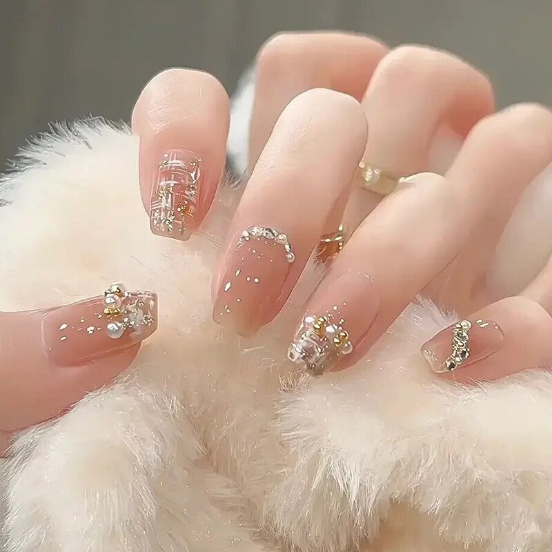 24Pcs Three-dimensional Love Heart False Nails with French Design Long Coffin Wearable Fake Nails Rhinestone Press on Nails Tips