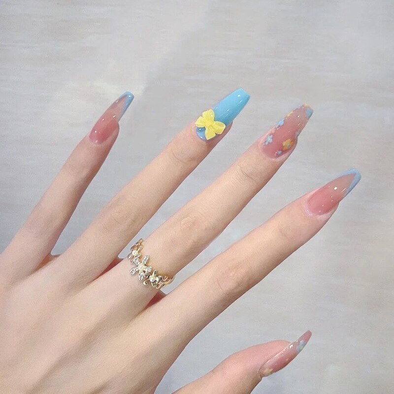 24Ps Childlike Fake Nails With Glue Cute Kawaii Personality Stick On Nails False Girls Short Press On Nail Art DIY Manicure Tool
