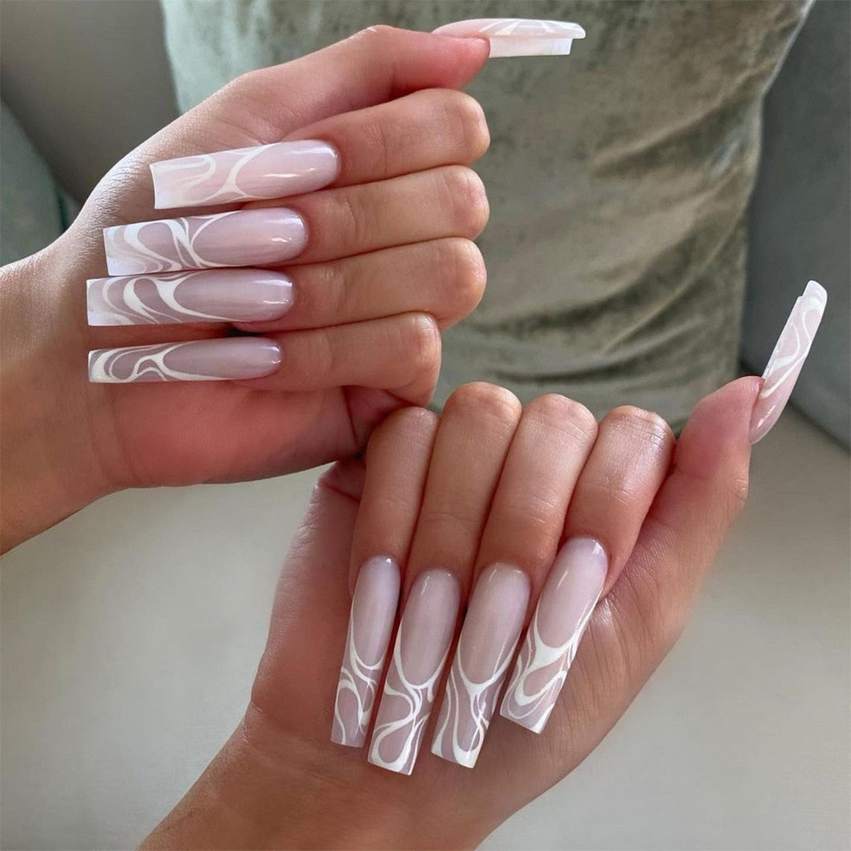 24p Black and White Flame Yin Yang Chessboard Pink Ballet Fake Nail Coffin Full Cover Artificial False Nails Press on Nail Art