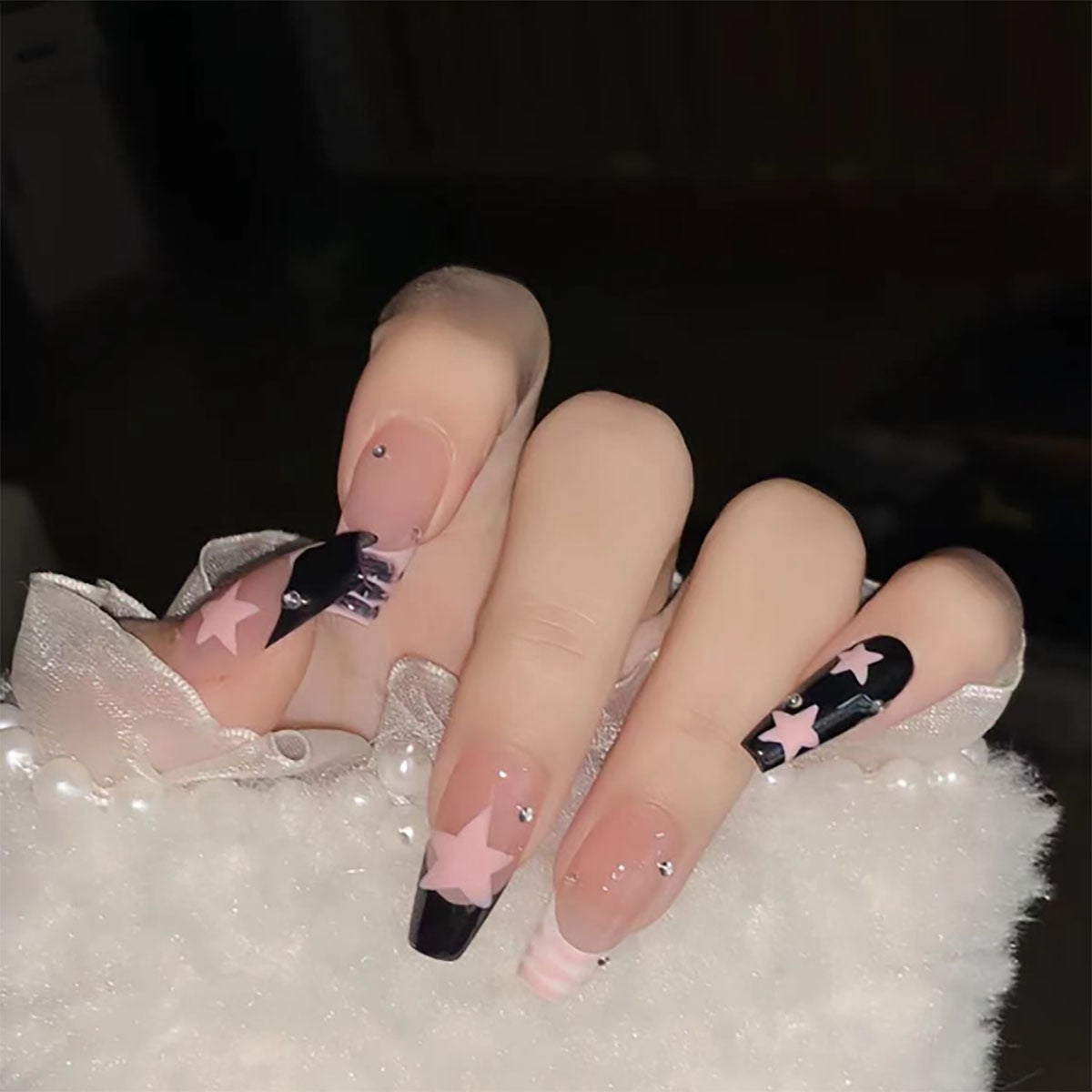 24pcs Cool y2k Style False Nails Fashion Glitter Star Design Press on Nail Patch Full Finished Wearable Artificial Nail Tips