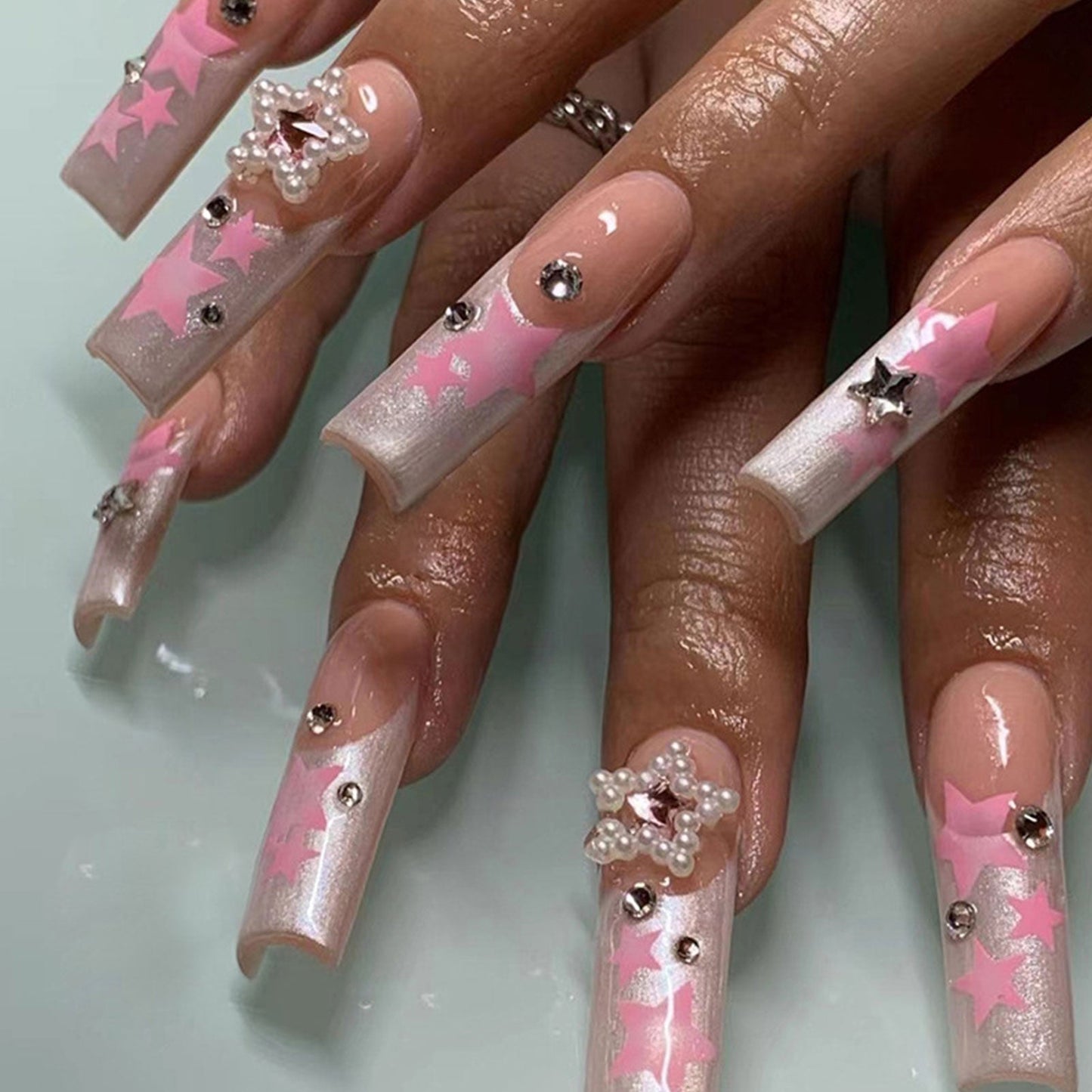24pcs Fake Nails Press on Nails Y2k Korean False Nails Set Rhinestone Wearable Artificial Nails Reusable Long Coffin French Tips