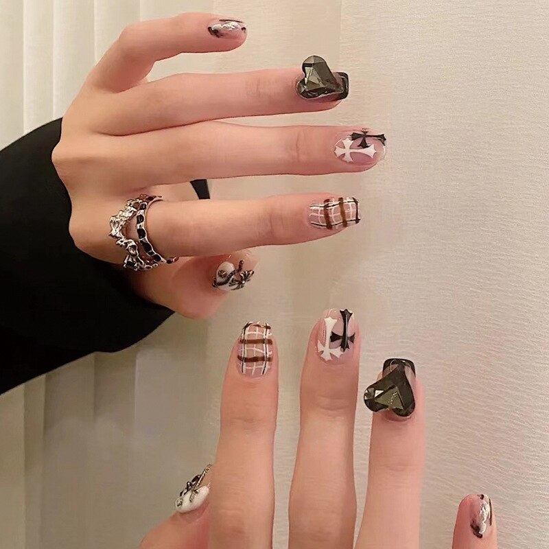 24pcs Kawaii Press on Nails y2k False Nails Set Rhinestone Acrylic Artificial Nails with Design Reusable french Long Fake Tips