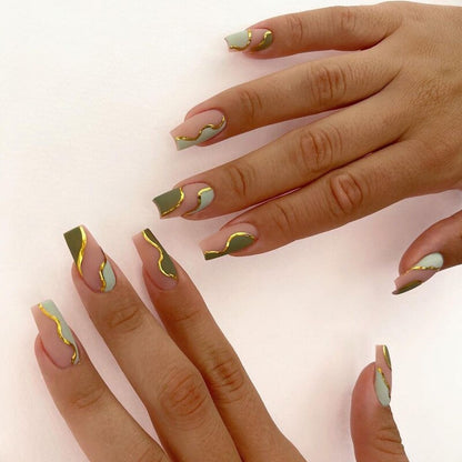 24pcs Light Green Stripe Gradient Wearing Fake Nails Seamless Removable Full Cover Long False Nails Press On Nails With Designs