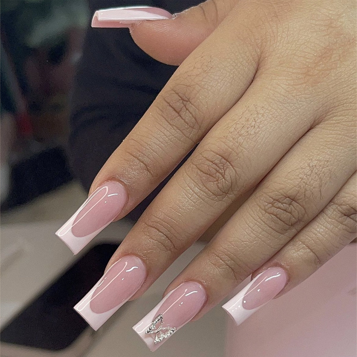 24pcs Removeable False Nails with Glue Ballet Nails with Designs Gradient Shinny Brown Press on Nails Coffin Glitter Fake Nails