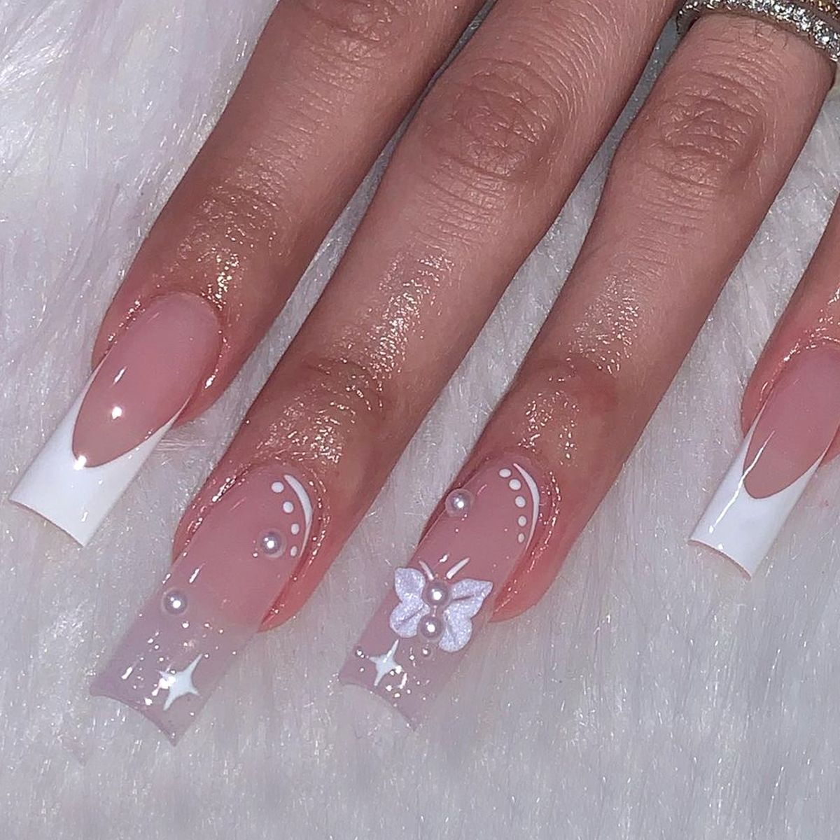 24pcs Removeable False Nails with Glue Ballet Nails with Designs Gradient Shinny Brown Press on Nails Coffin Glitter Fake Nails