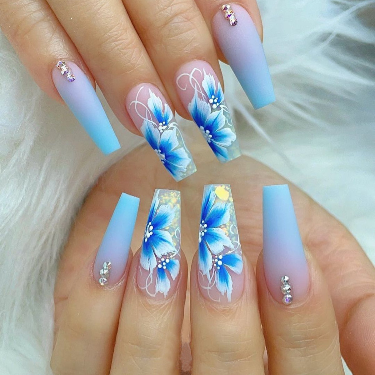 24pcs Removeable False Nails with Glue Ballet Nails with Designs Gradient Shinny Brown Press on Nails Coffin Glitter Fake Nails