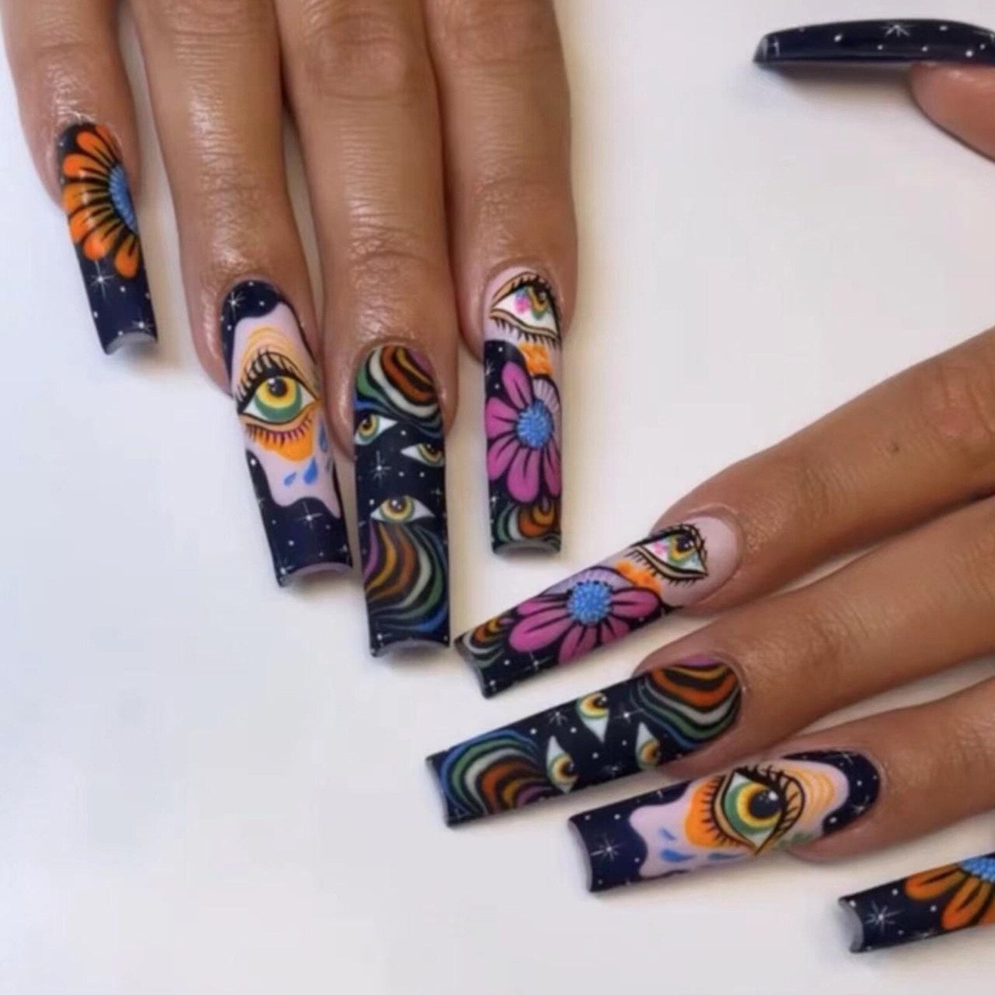 24pcs Removeable False Nails with Glue Ballet Nails with Designs Gradient Shinny Brown Press on Nails Coffin Glitter Fake Nails