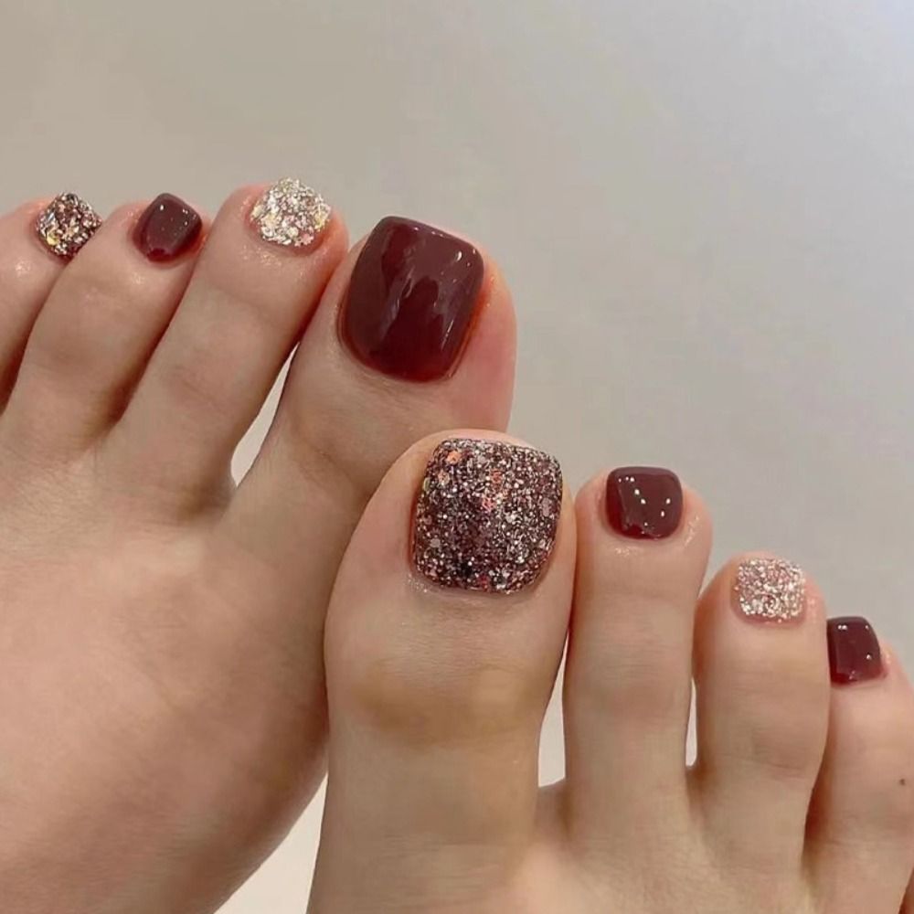 24pcs Shining Crystal French Fake Toenails Full Cover Short Square Toe Nails Foot Nails Tips for Women Girls Toenail Tips 2024