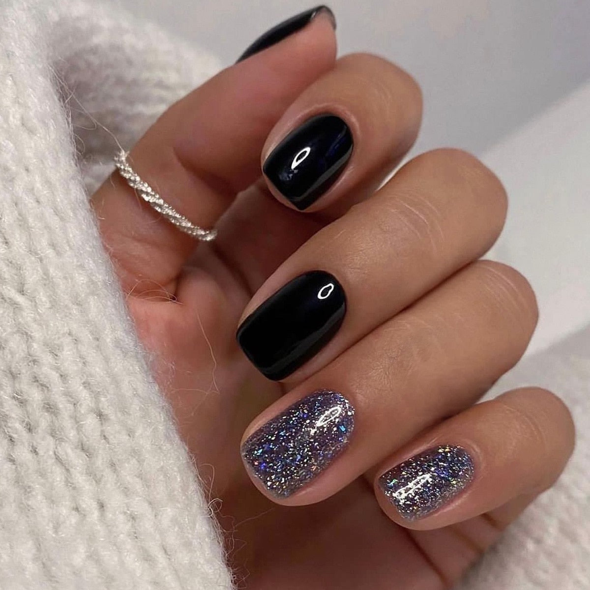 24pcs Silver glitter artificial fake nails with glue sweet cool y2k false nails with designs removeable french press on nails