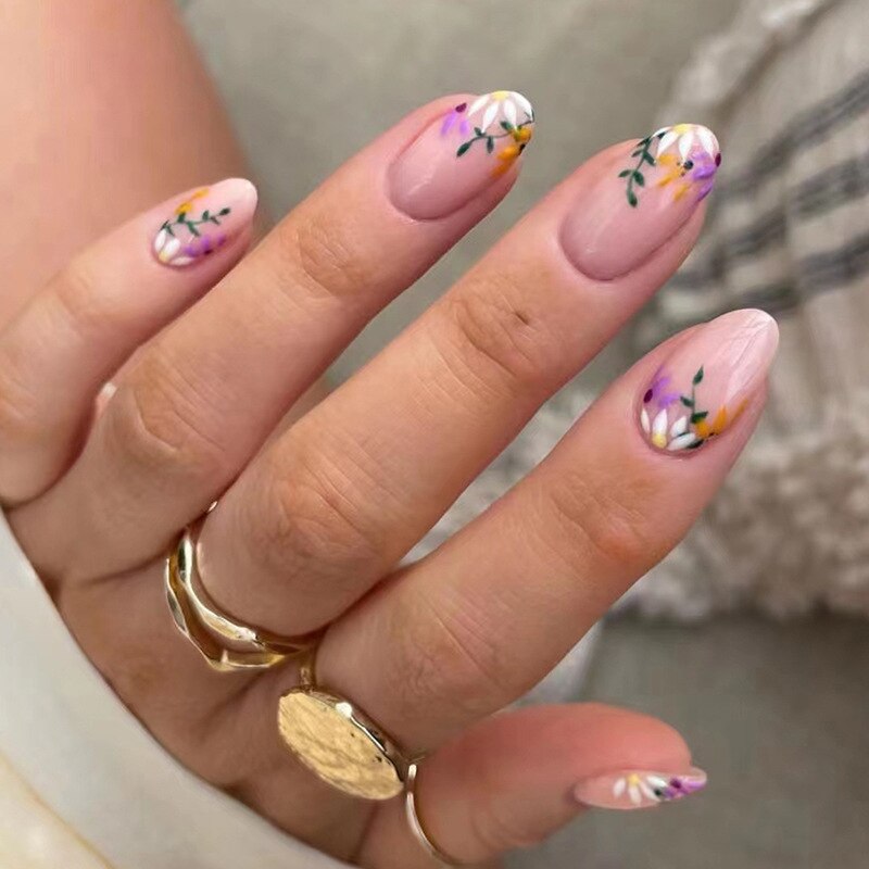 24pcs Wearable Short Round Head Sparkling French fake nails with glue Full Cover Almond Press On False Nails with Waves Stripes