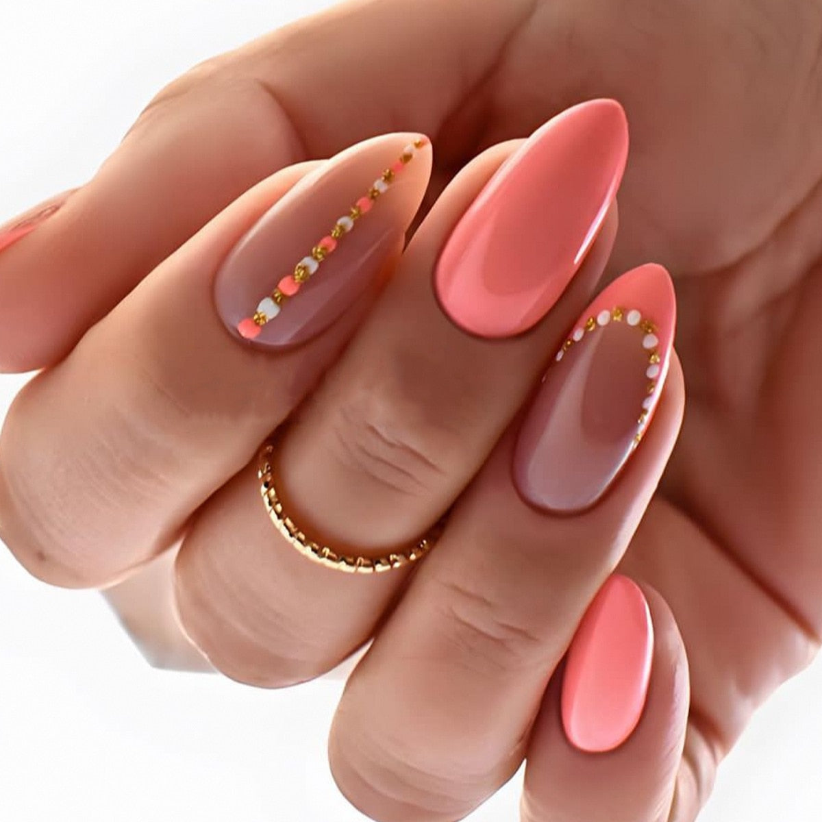 24pcs Wearable Short Round Head Sparkling French fake nails with glue Full Cover Almond Press On False Nails with Waves Stripes