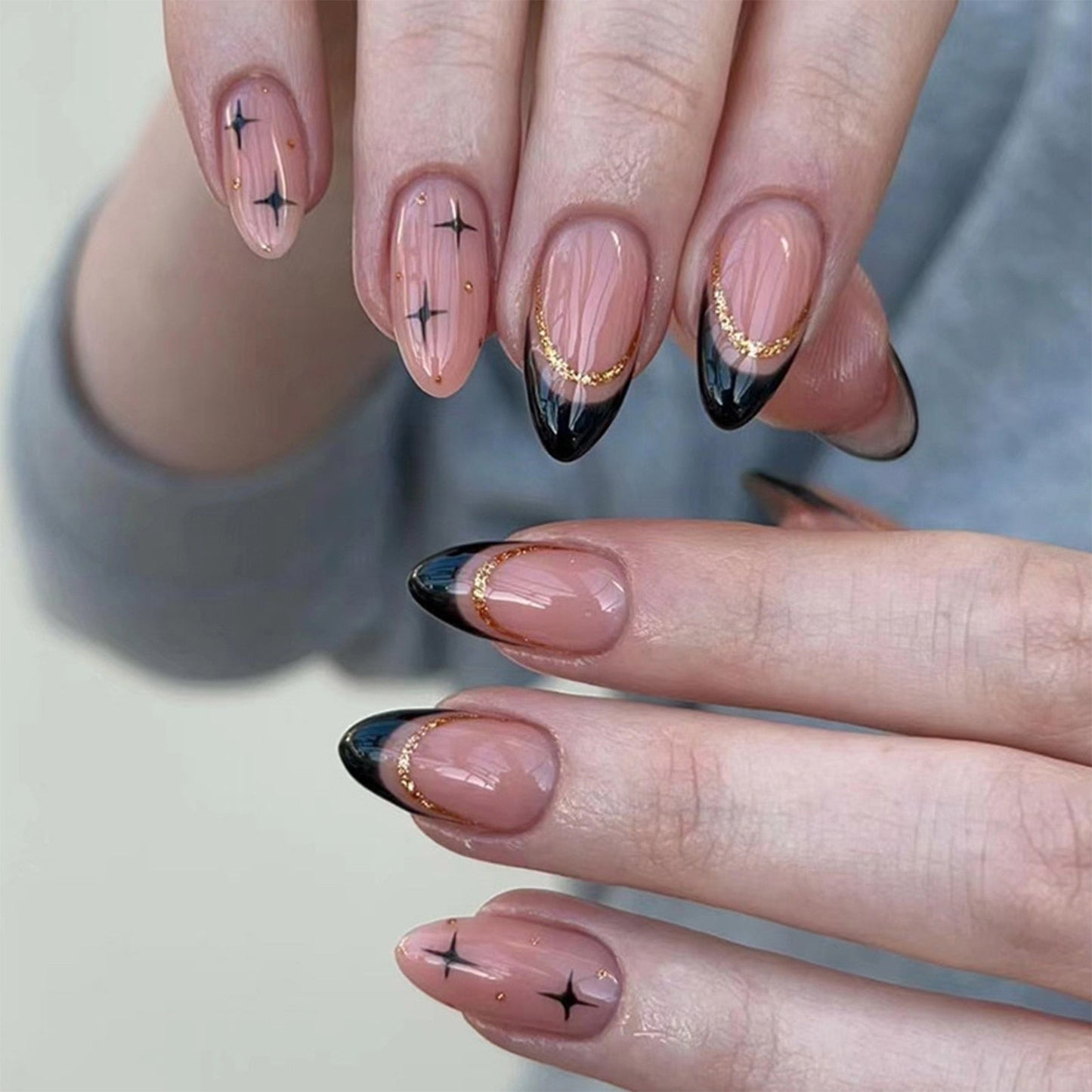 24pcs/box Fake French y2k Nails Press On Long Stiletto Almond Shape Wearable False Nails With Stars Designs Full Cover Nail Tips