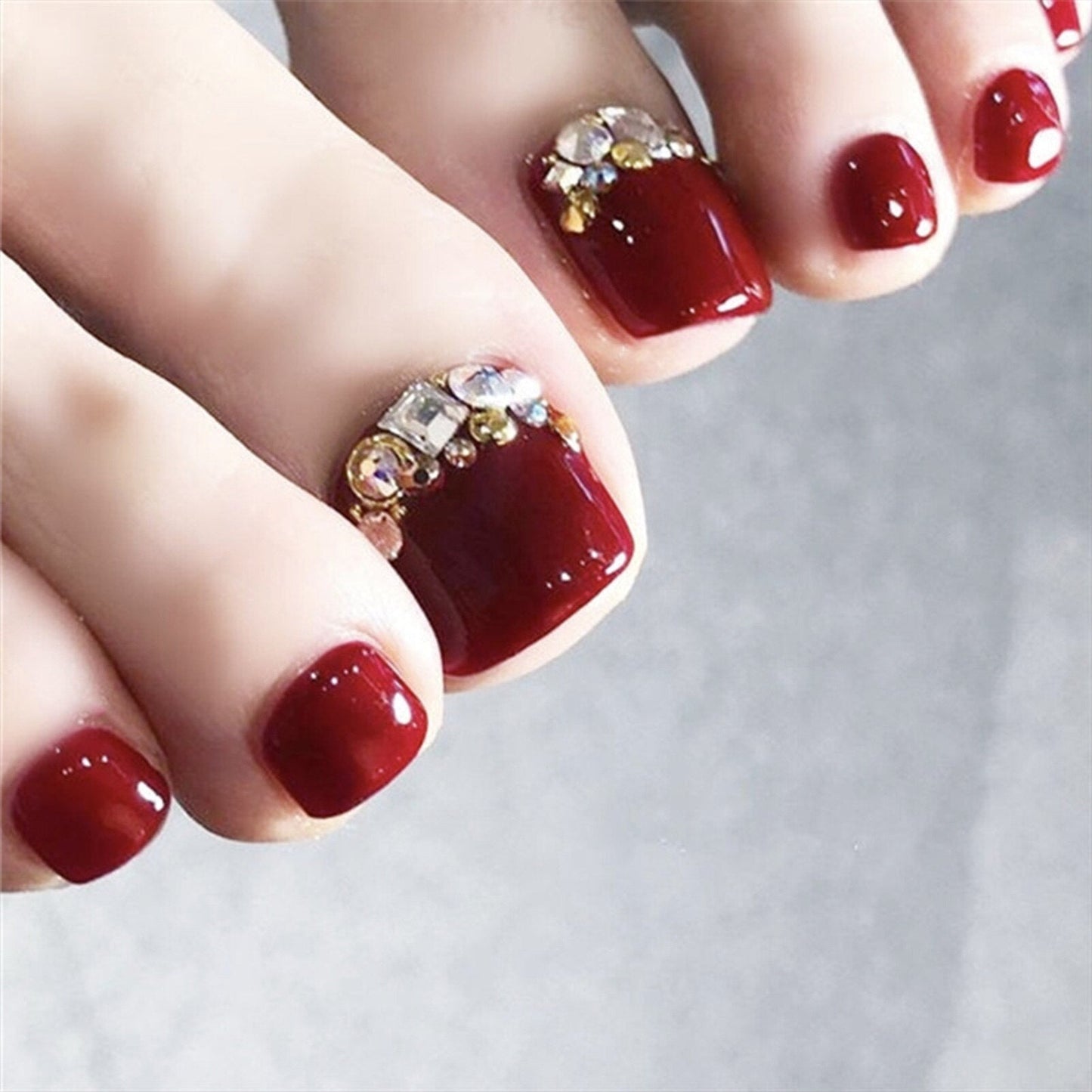 24pcs/box Fake Toenails With Designs Artificial Press On Nail Tips Full Cover Over Head False Nails With Glue Nail Art For Girls
