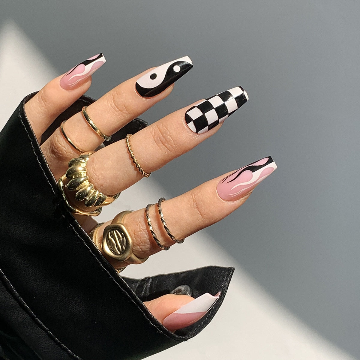 24pcs/box Printing Nails Patch MidLength Fake Nails With Design Full Cover Acrylic Press On Nails Long Artifical Nails With Glue