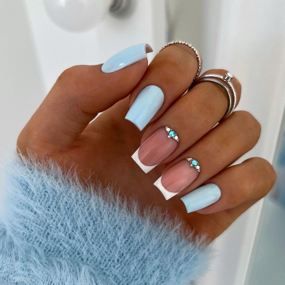 24pcs removeable false nails with glue Ballet nails with designs Gradient Shinny brown press on nails coffin glitter fake nails