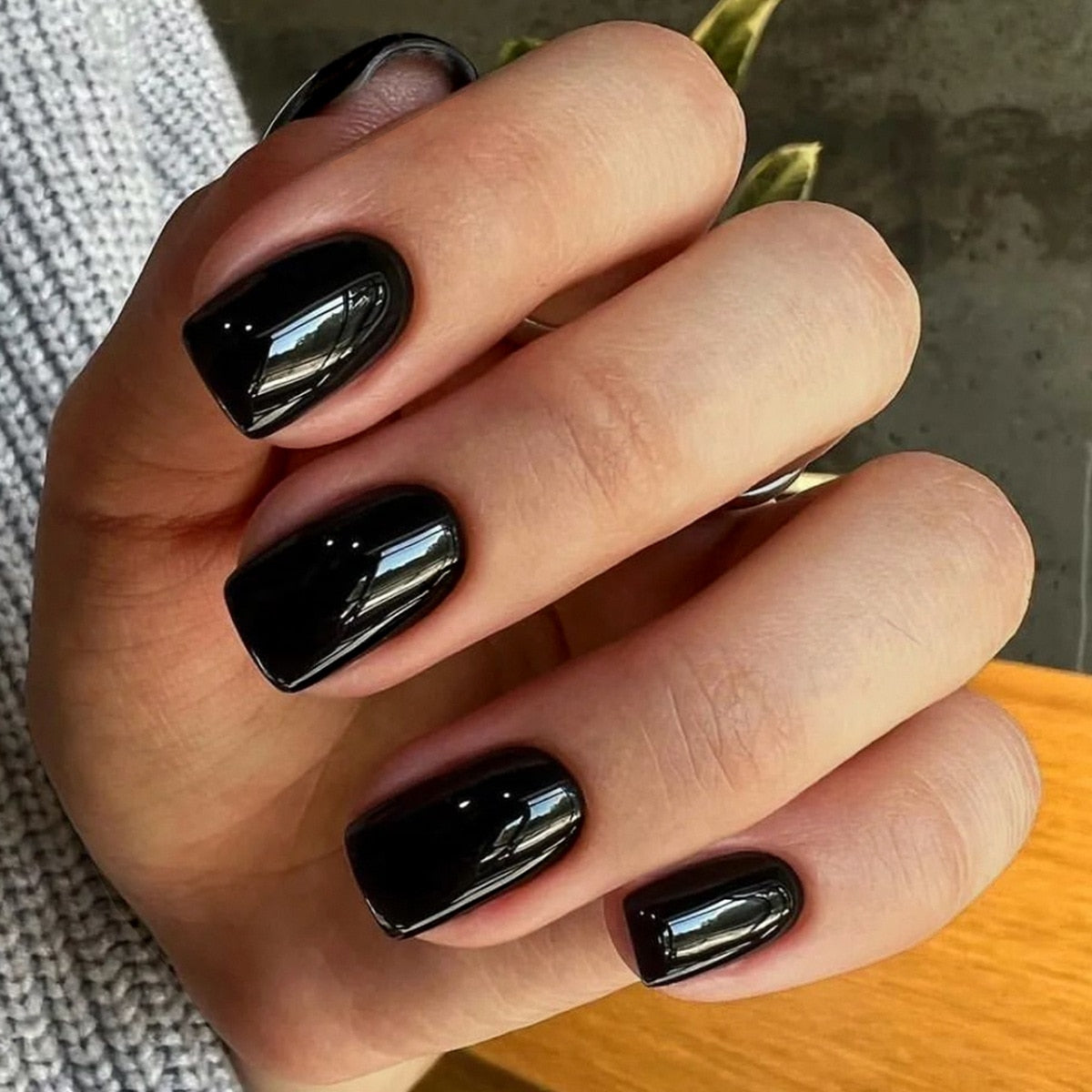 24pcs removeable false nails with glue Ballet nails with designs Gradient Shinny brown press on nails coffin glitter fake nails