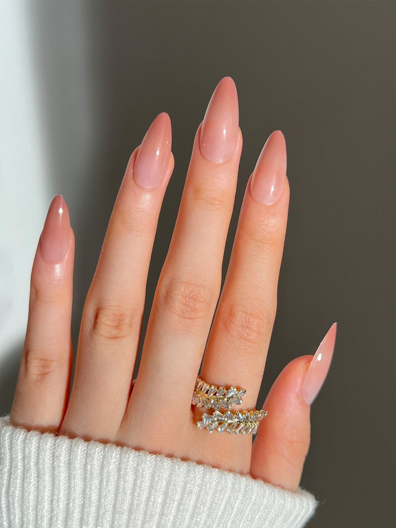 24pcs removeable false nails with glue Ballet nails with designs Gradient Shinny brown press on nails coffin glitter fake nails