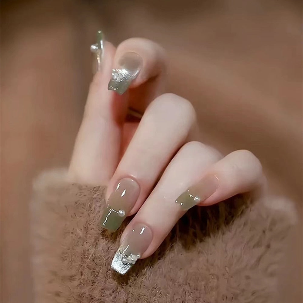 Autumn French False Nails with Butterfly Pearl Decor Bride Fake Nail Wearable Press on Nails Coffin Ballet Nail Tips for Girls