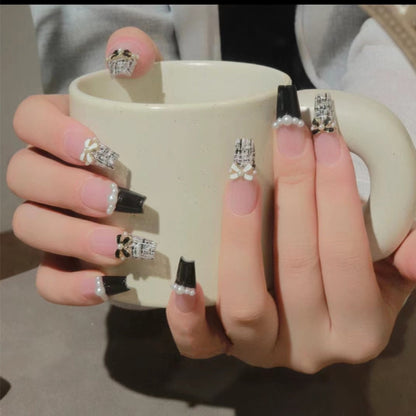 Autumn French False Nails with Butterfly Pearl Decor Bride Fake Nail Wearable Press on Nails Coffin Ballet Nail Tips for Girls