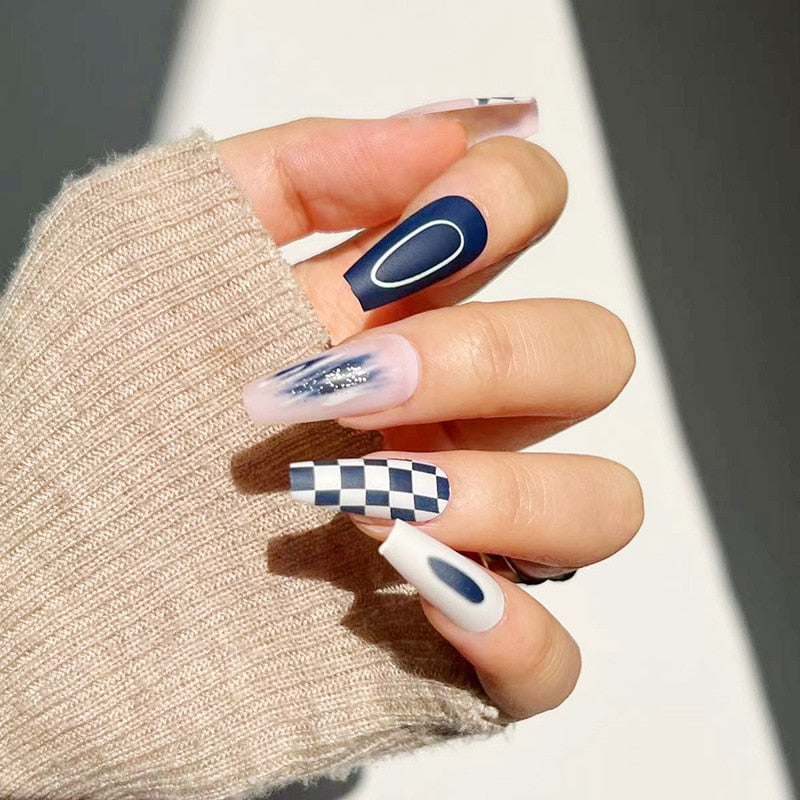 Black Comic Hand Drawn Pattern Wearable Nail Art Glossy Purple Long Ballet Detachable Finished False Nails Press on Nails