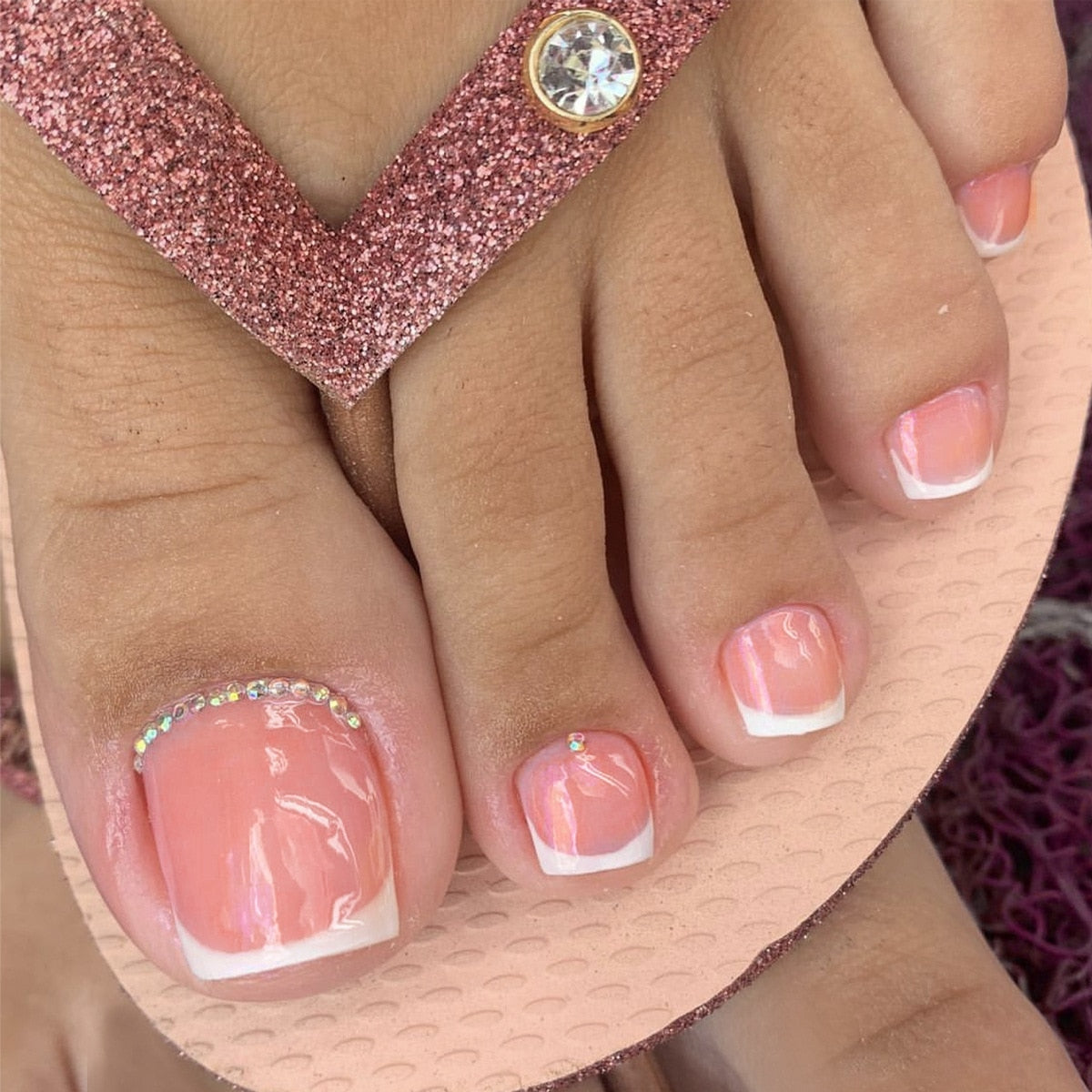 False Toe Nails Summer Simple Wearable Fake Toenails Set Press On Nail French Removable Nail Stickers With Glue For Girls 24pcs