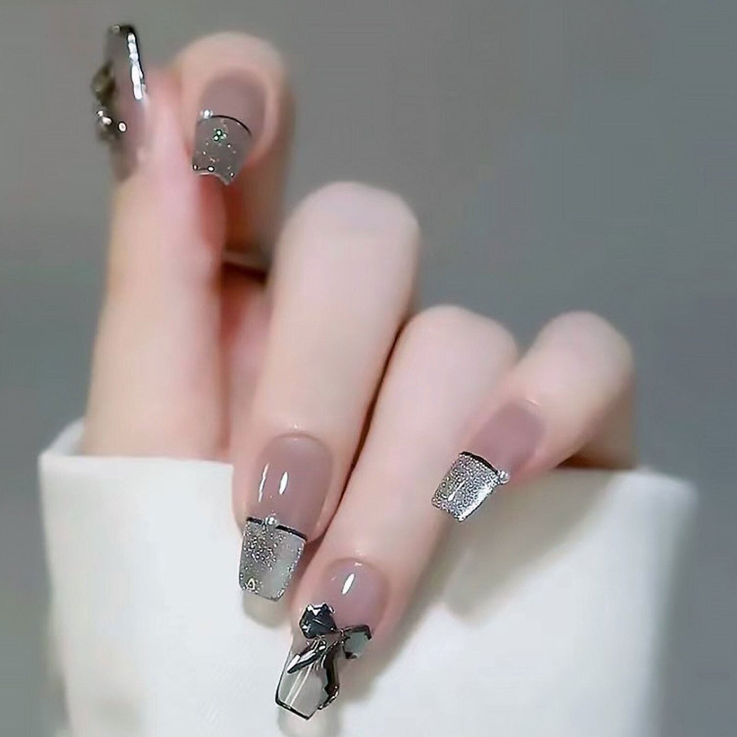 French Style False Nails Glitte Bow Design Fake Nail Patch False Nail Patch Mid Length Coffin Ballerina Acrylic Artificial Nails