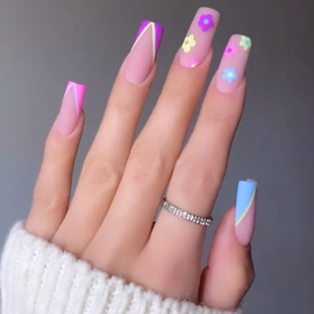 Pink False Nails With Small Flower Design Detachable Long Coffin French Ballerina Fake Nails Full Cover Nail Tips Press On Nails
