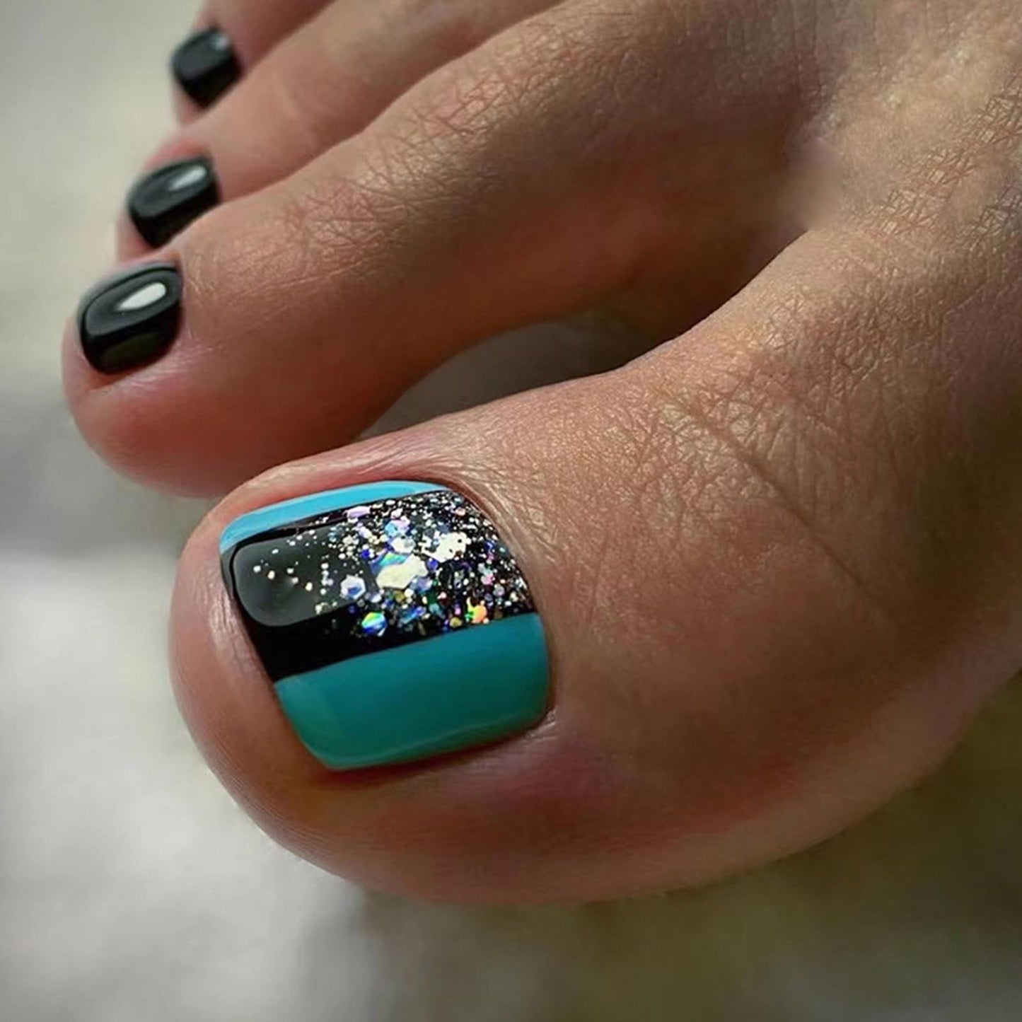 Press On Toenails 2024 Summer False Toenails For girls Cute Nail for Foot Artificial Nail tips Full Cover Nails feet False Nails