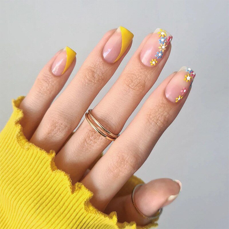 Purple Love Heart Leopard Print Wearable Nail Art Glossy Pink Fake Nails Finished False Nails Short Press on Nails with Glue